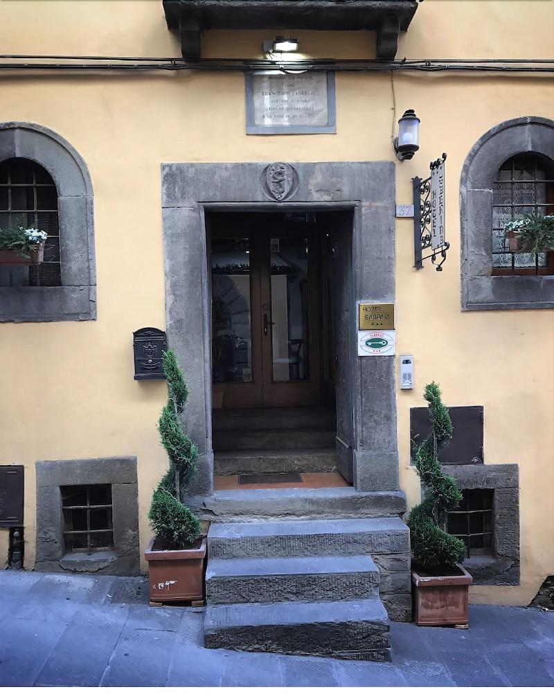 Hotel Sabrina Cortona Exterior photo