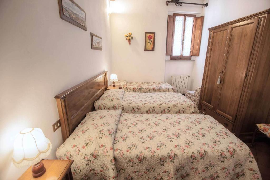 Hotel Sabrina Cortona Room photo